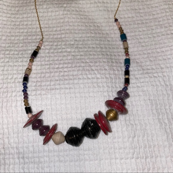 31 Bits Necklace - Picture 2 of 5